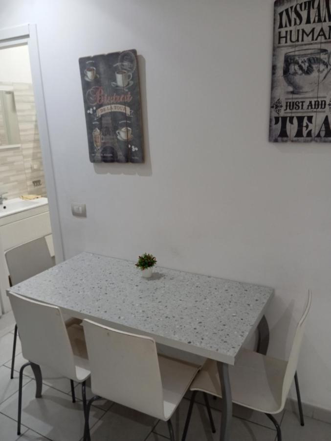 Апартаменты Apartament Famagosta Milano Экстерьер фото